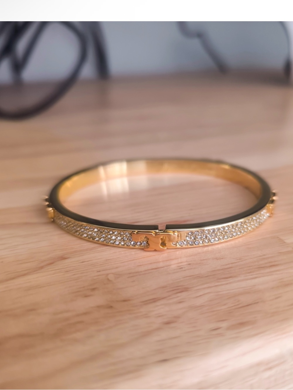 Tory Burch SERIF-T Pave Hinged Gold Bangle Bracelet NEW $228
